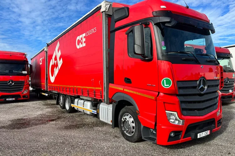 Mercedes ACTROS MP5 euro6 6x2 jumbo zestaw 120m 38palet zdjęcie 31