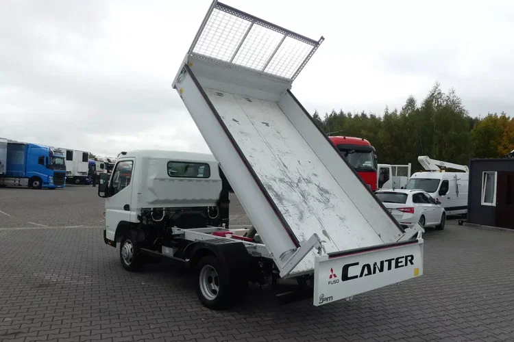 Mitsubishi FUSO CANTER 3C13 / WYWROTKA / SPROWADZONE / 3-OSOBOWE / zdjęcie 3