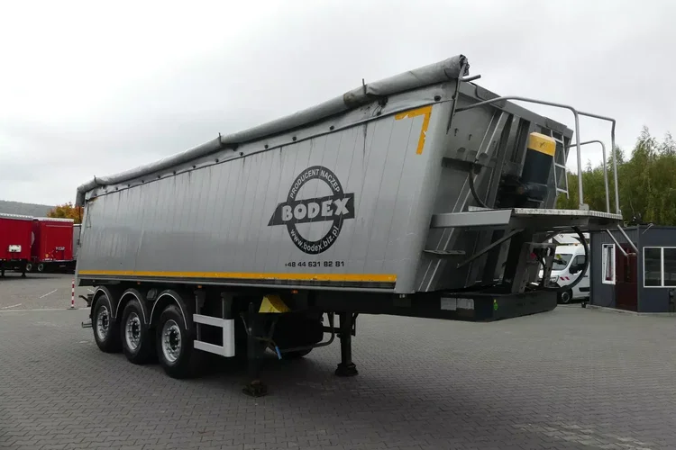 BODEX WYWROTKA 34m3 / OŚ PODNOSZONA / zdjęcie 12
