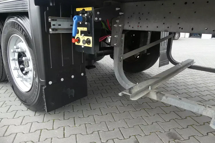 Schmitz CHŁODNIA / DOPPELSTOCK / 4600 mth / IDEALNY STAN / zdjęcie 24