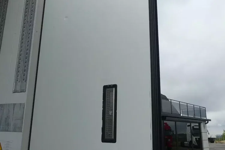 Schmitz CHŁODNIA / DOPPELSTOCK / 4600 mth / IDEALNY STAN / zdjęcie 33