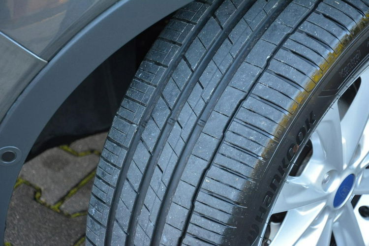 Ford Kuga Titanium Pół-skóry Navi Tablet 2xParktr. Asystent pasa Park Assist Alu zdjęcie 36