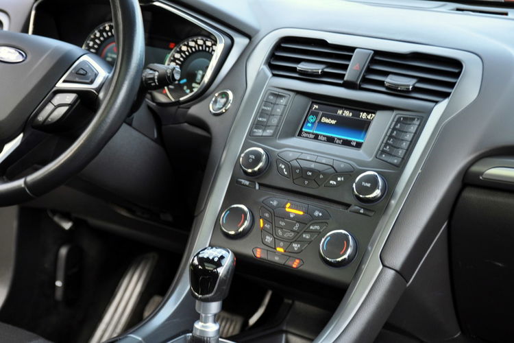 Ford Mondeo 2.0TDCI(150KM) Panorama Grzane Fotele Welur Keyless Go Alu17"ASO zdjęcie 26