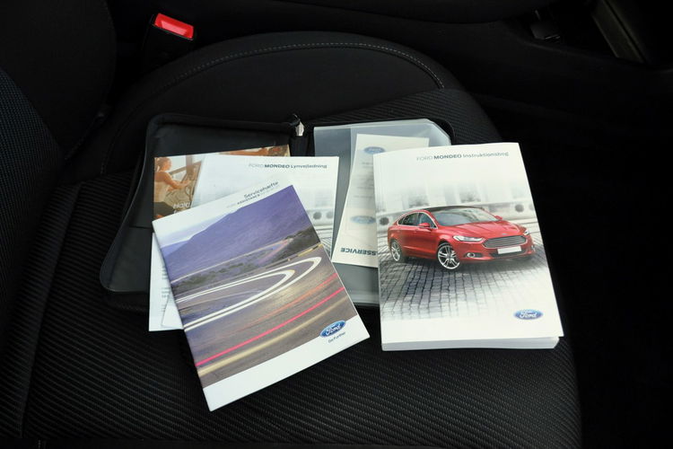 Ford Mondeo 2.0TDCI(150KM) Panorama Grzane Fotele Welur Keyless Go Alu17"ASO zdjęcie 40