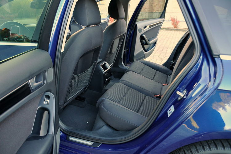 Audi A4 2.0TDI(177KM) Lift Radar ACC Navi MMI Welur El.Fotel 2xParktr. Alu17" zdjęcie 20