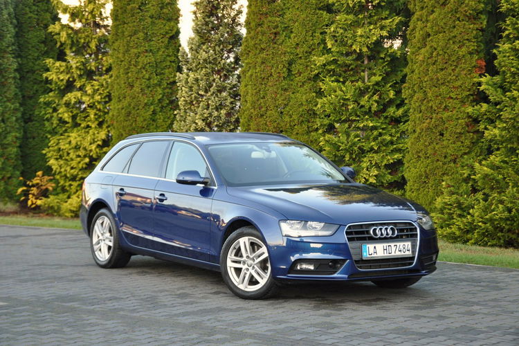 Audi A4 2.0TDI(177KM) Lift Radar ACC Navi MMI Welur El.Fotel 2xParktr. Alu17" zdjęcie 3