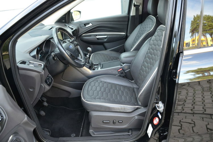 Ford Kuga Vignale 1.5i 150KM Serwis SONY Navi Skóra Bi-xenon Kamera zdjęcie 21