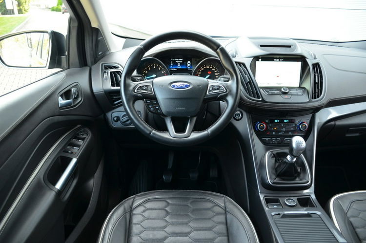 Ford Kuga Vignale 1.5i 150KM Serwis SONY Navi Skóra Bi-xenon Kamera zdjęcie 27