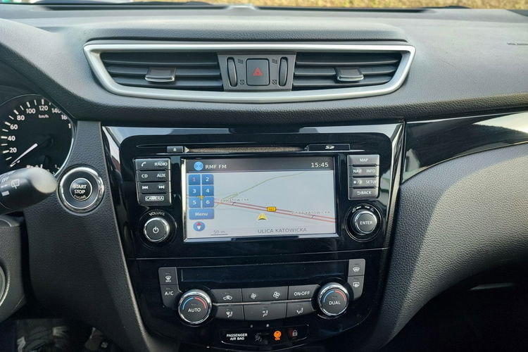 Nissan Qashqai DIG-T N-Connecta + oryginał + pełny serwis zdjęcie 17