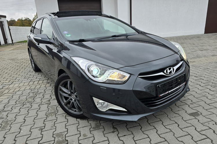 Hyundai i40 2.0Benz. Panorama Dach.Navi, Kam.Cof, Skóry.Ledy.Xenony.Serwis zdjęcie 5