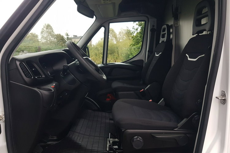 Iveco Daily KONTENER NISKOPODŁOGOWY 4.43x2.23x2.42 SKLEP BAR FOODTRUCK KAMPER AC zdjęcie 21