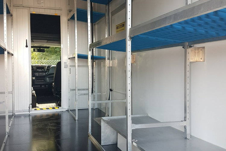 Iveco Daily KONTENER NISKOPODŁOGOWY 4.43x2.23x2.42 SKLEP BAR FOODTRUCK KAMPER AC zdjęcie 26