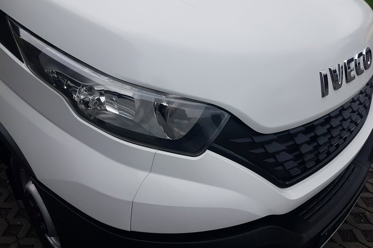 Iveco Daily KONTENER NISKOPODŁOGOWY 4.43x2.23x2.42 SKLEP BAR FOODTRUCK KAMPER AC zdjęcie 32