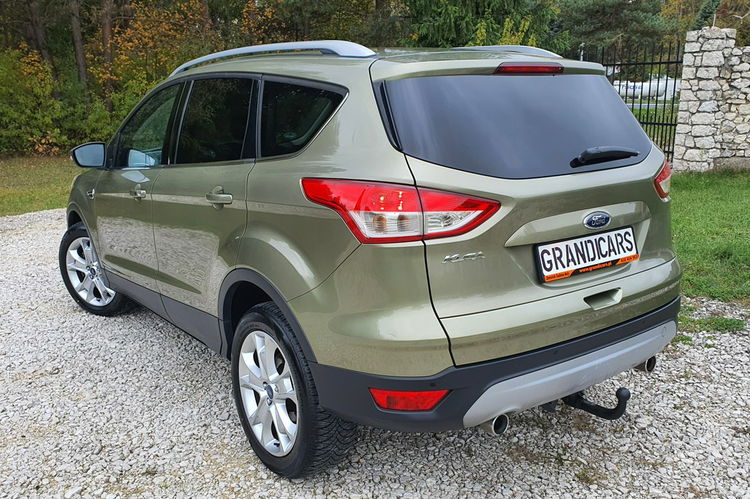 Ford Kuga 2.0 TDCi 140KM # 4x4 # Titanium # Bogate Wyposażenie # Super Stan zdjęcie 4