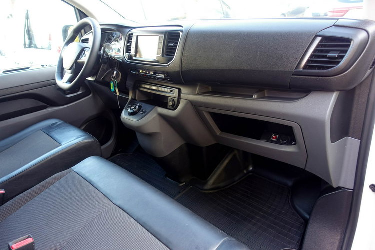 Citroen Jumpy Fv 23% Automat 2.0HDI 180KM Pełny Serwis Navi zdjęcie 14