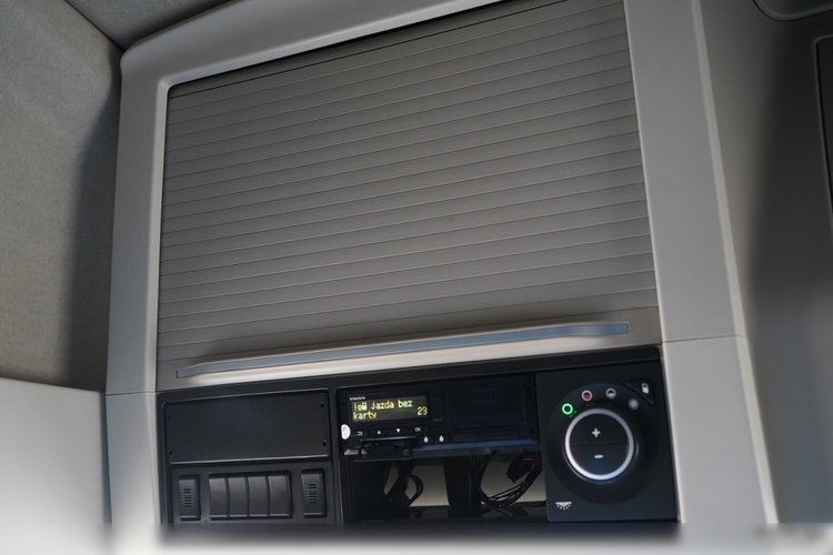 Volvo FH 460 / FIRANKA 7.45 M SOLÓWKA / I-SAVE / KLIMATYZACJA POSTOJOWA / OŚ PODNOSZONA I SKRĘTNA / WIELTON / 6x2 zdjęcie 42