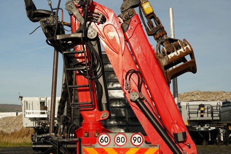 Iveco STRALIS  560 / 6X4 / DO DREWNA / DO DRZEWA / DO LASU /  HDS PALFINGER EPSILON  / UDŹWIG - 5 250 KG zdjęcie 17