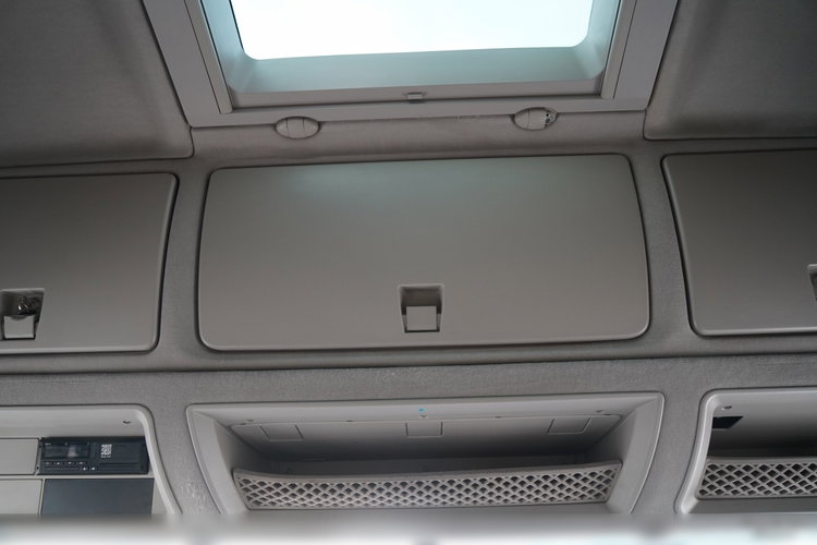 Iveco STRALIS  560 / 6X4 / DO DREWNA / DO DRZEWA / DO LASU /  HDS PALFINGER EPSILON  / UDŹWIG - 5 250 KG zdjęcie 42