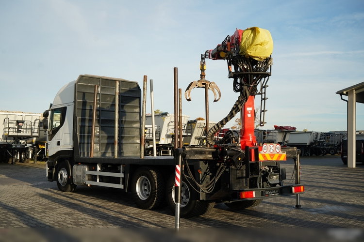 Iveco STRALIS  560 / 6X4 / DO DREWNA / DO DRZEWA / DO LASU /  HDS PALFINGER EPSILON  / UDŹWIG - 5 250 KG zdjęcie 4