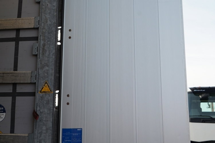 Schmitz -CARGOBULL / FIRANKA / STANDARD / OŚ PODNOSZONA / DACH PODNOSZONY zdjęcie 14