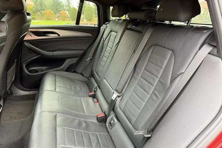 BMW x4 zdjęcie 38