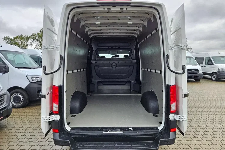 Volkswagen Crafter L3H2 109900zł NETTO Brygadówka 6 osób 2.0TDi/140KM zdjęcie 14