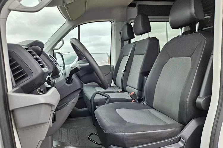 Volkswagen Crafter L3H2 109900zł NETTO Brygadówka 6 osób 2.0TDi/140KM zdjęcie 17