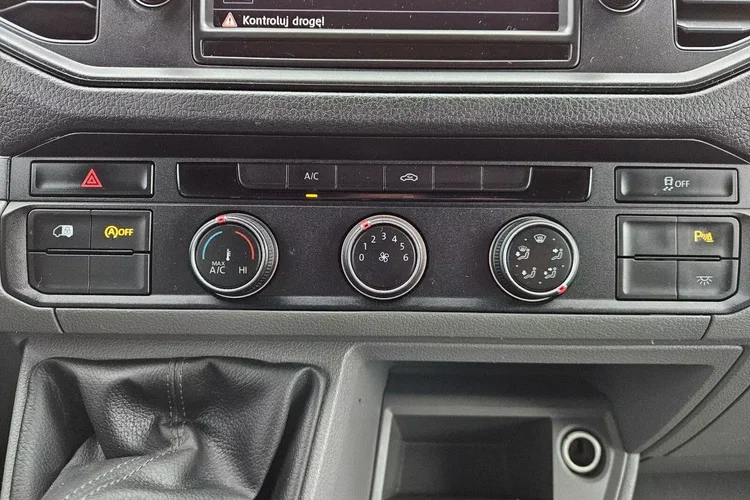 Volkswagen Crafter L3H2 109900zł NETTO Brygadówka 6 osób 2.0TDi/140KM zdjęcie 25