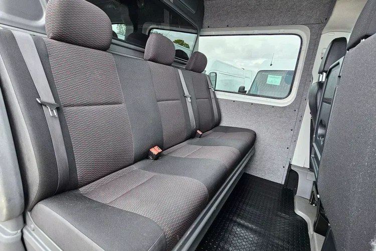 Volkswagen Crafter L3H2 109900zł NETTO Brygadówka 6 osób 2.0TDi/140KM zdjęcie 28