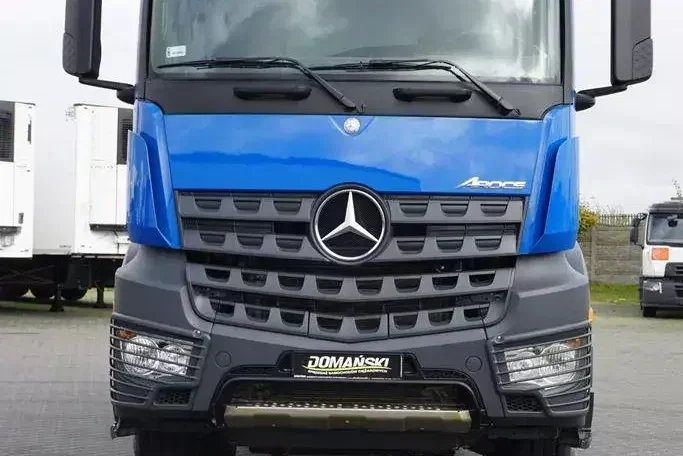 Mercedes / AROCS / 4145 / E 6 / WYWROTKA / 8 X 8 zdjęcie 14