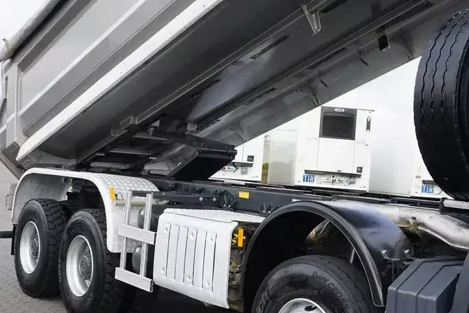 Mercedes / AROCS / 4145 / E 6 / WYWROTKA / 8 X 8 zdjęcie 16