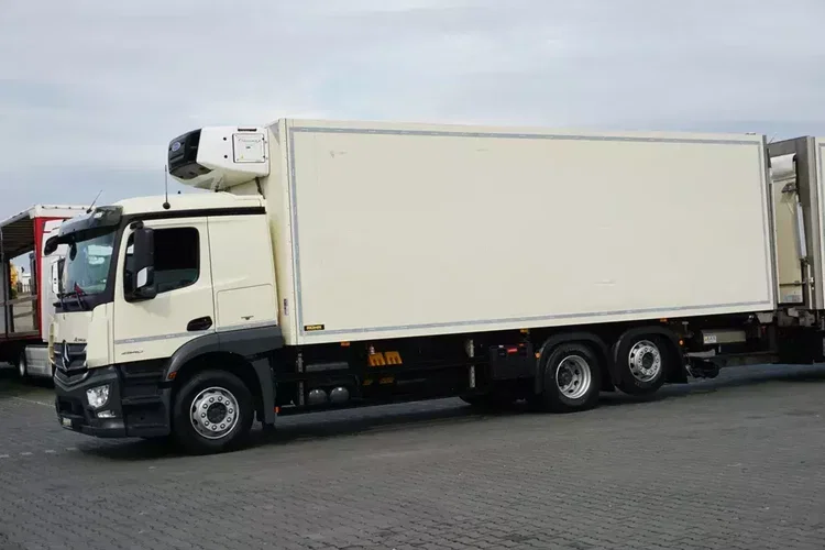 Mercedes ACTROS / 2540 / ACC / E 6 / ZESTAW PRZEJAZDOWY / CHŁODNIA + WINDA / 38 PALET zdjęcie 30