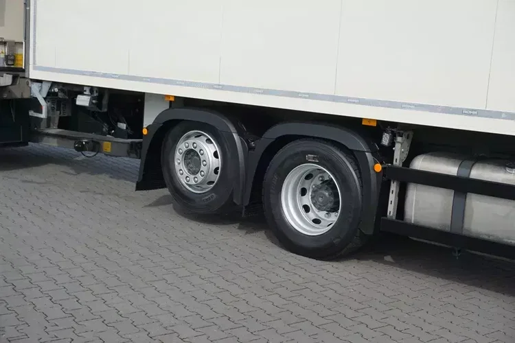 Mercedes ACTROS / 2540 / ACC / E 6 / ZESTAW PRZEJAZDOWY / CHŁODNIA + WINDA / 38 PALET zdjęcie 40