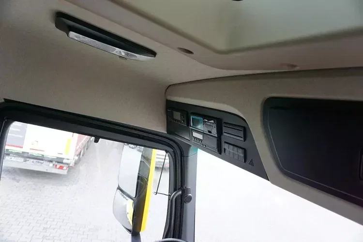 Mercedes ACTROS / 2853 / ACC / E 6 / MP 5 / CHŁODNIA + WINDA / 18 PALET / OŚ SKRĘTNA zdjęcie 30