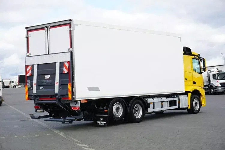 Mercedes ACTROS / 2853 / ACC / E 6 / MP 5 / CHŁODNIA + WINDA / 18 PALET / OŚ SKRĘTNA zdjęcie 5