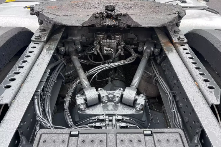 Mercedes ACTROS L prokontraktowy zdjęcie 10