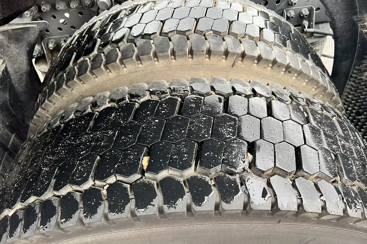 Mercedes ACTROS MP5 zdjęcie 17