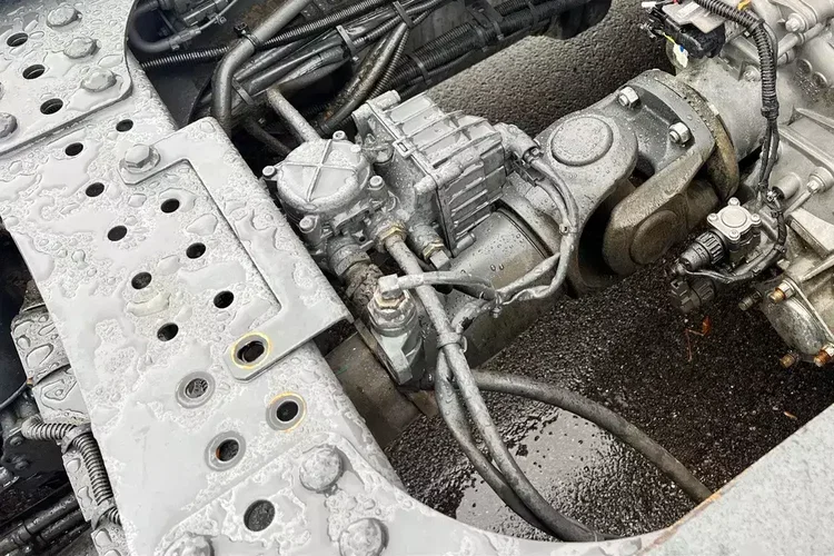 Mercedes ACTROS MP5 zdjęcie 9