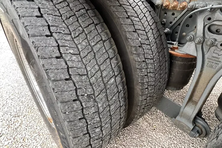 Mercedes AROCS 2645L 6x4 HAKOWIEC+HDS zdjęcie 12