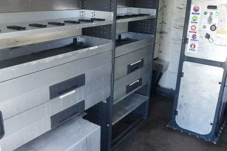 Iveco DAILY 72-180 / ZWYŻKA 17.4m / PODNOŚNIK KOSZOWY / zdjęcie 19