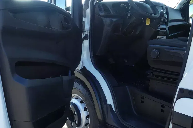 Iveco DAILY 72-180 / ZWYŻKA 17.4m / PODNOŚNIK KOSZOWY / zdjęcie 28