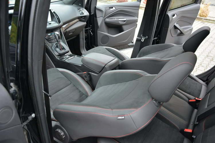 Ford Kuga AWD ST-Line Radar Acc BI-Xenon ledy Park Assist Skóry Panorama ASO zdjęcie 20