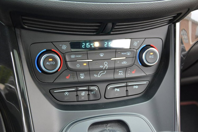 Ford Kuga AWD ST-Line Radar Acc BI-Xenon ledy Park Assist Skóry Panorama ASO zdjęcie 25