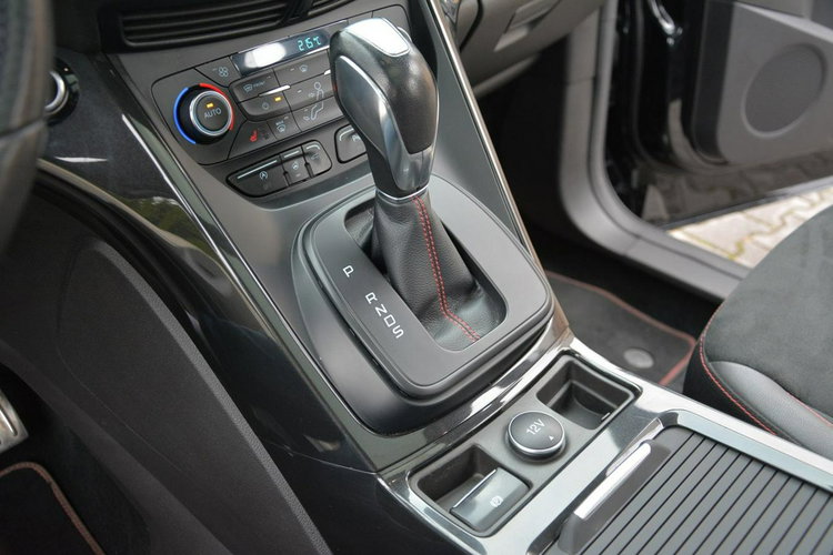 Ford Kuga AWD ST-Line Radar Acc BI-Xenon ledy Park Assist Skóry Panorama ASO zdjęcie 26