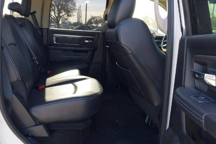 Dodge RAM RAM 2016 SPORT 5.7HEMI Kamera cofania Podgrz. fotele+kierownica zdjęcie 5