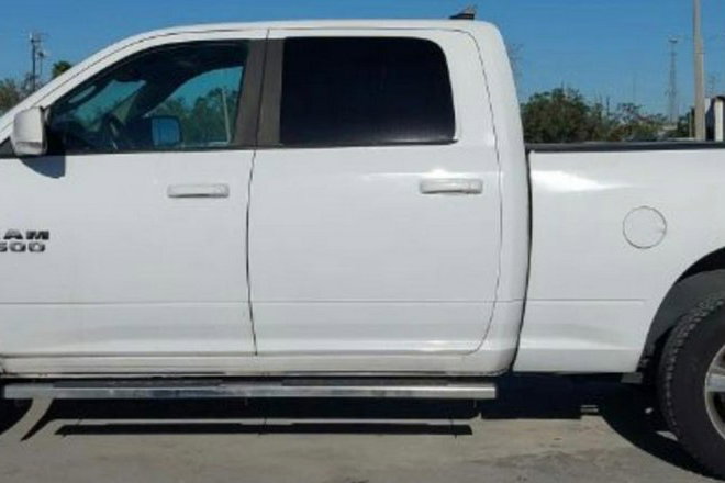 Dodge RAM RAM 2016 SPORT 5.7HEMI Kamera cofania Podgrz. fotele+kierownica zdjęcie 9