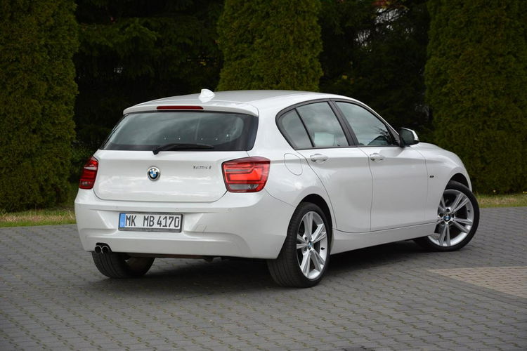 BMW 125 Duża Navi Android Auto CarPlay Bi-Xenon Ledy el. fotele Skóry Parktr. zdjęcie 14