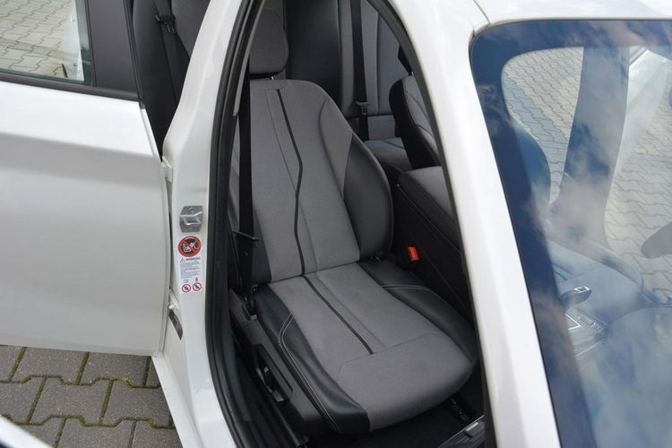 BMW 125 Duża Navi Android Auto CarPlay Bi-Xenon Ledy el. fotele Skóry Parktr. zdjęcie 20