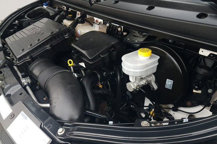 Iveco Daily KONTENER NISKOPODŁOGOWY 4.43x2.23x2.42 SKLEP BAR FOODTRUCK KAMPER AC zdjęcie 13