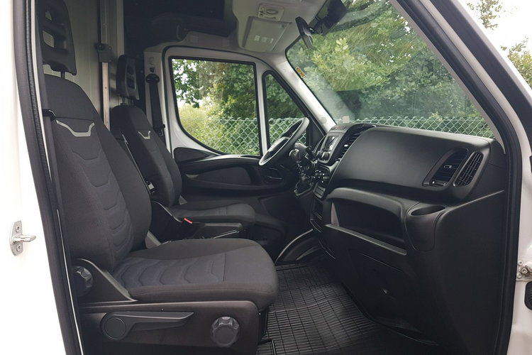 Iveco Daily KONTENER NISKOPODŁOGOWY 4.43x2.23x2.42 SKLEP BAR FOODTRUCK KAMPER AC zdjęcie 22